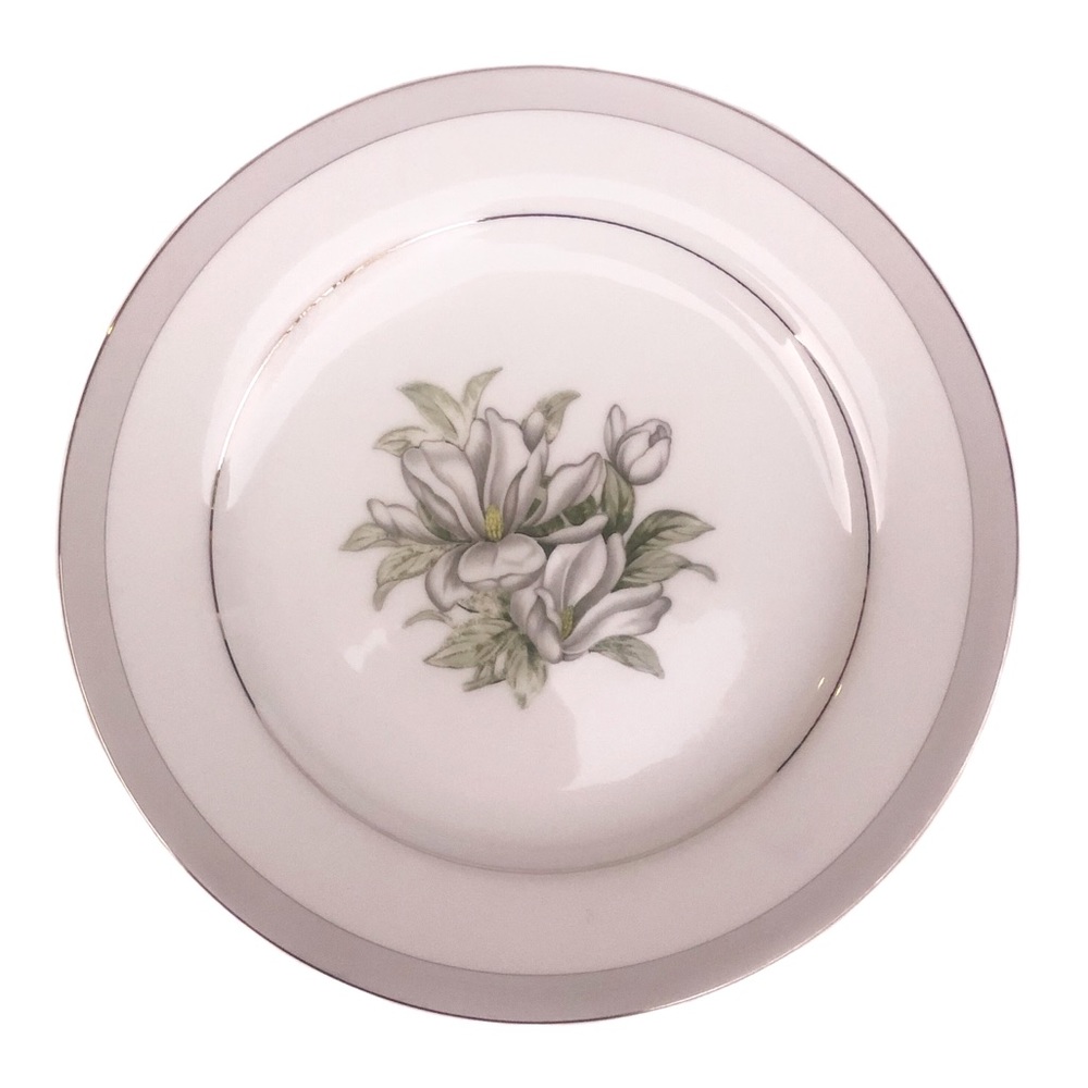 Wentworth Fine China Yolanda Japanese Lily Plate 2
